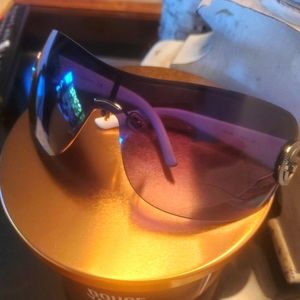 Gucci Women's Purple and Gold Sunglasses